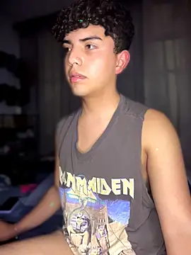 Chat XXX en directo de Kairoo_