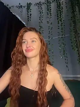 Chat +18 de LittleFox___ ao vivo