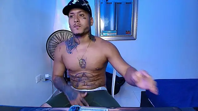 crow_black00 Chat XXX in diretta