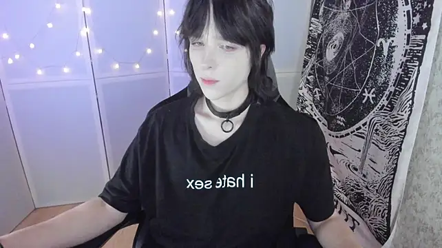 Simochka_w Chat XXX in diretta