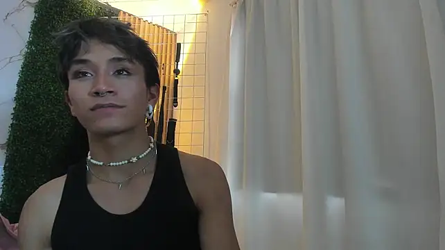 cococumps élő XXX-chatje