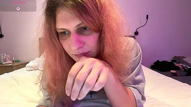 AlicePinkhead Live XXX-chat