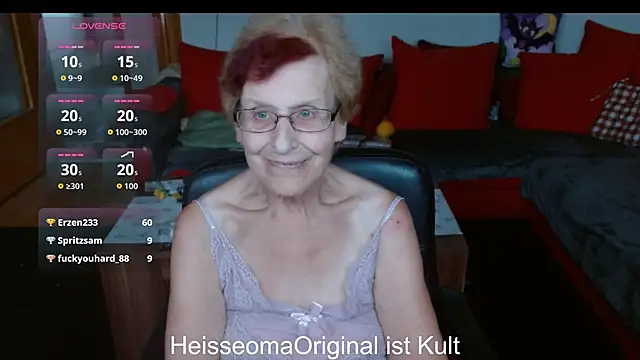 HeisseomaOriginal Adlı Modelin Canlı XXX Sohbeti