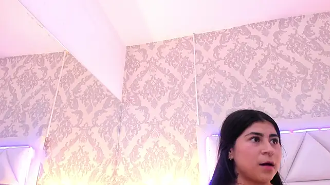 ScarletJonsn Live XXX chat