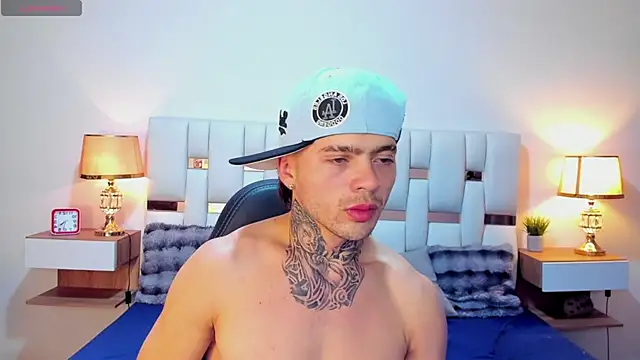 Zeus_damian21 XXX чат на живо