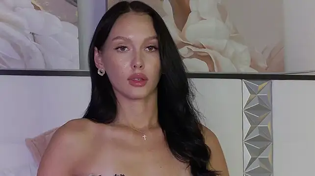 AlisaEdisson's Live Chat Room