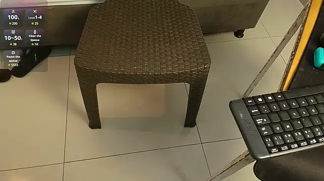 HugeCock_Puppy webcam show