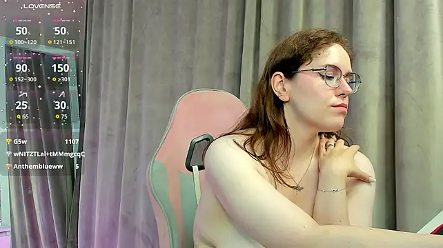 KristinaMay's Live Chat Room