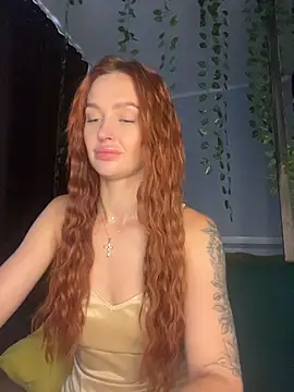 XXX chat uživo modela LittleFox___