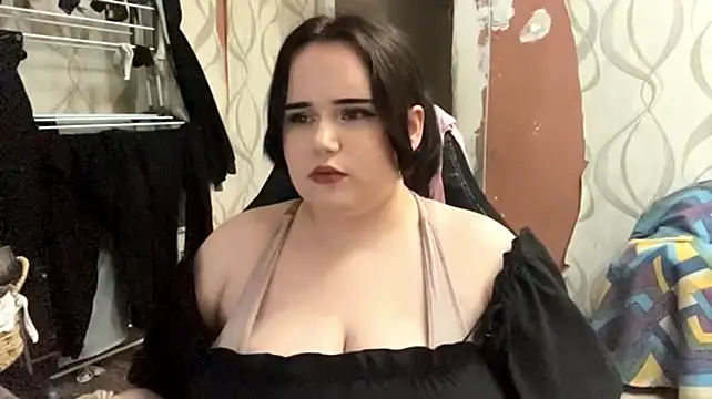 EmiliaBackup's Live Chat Room