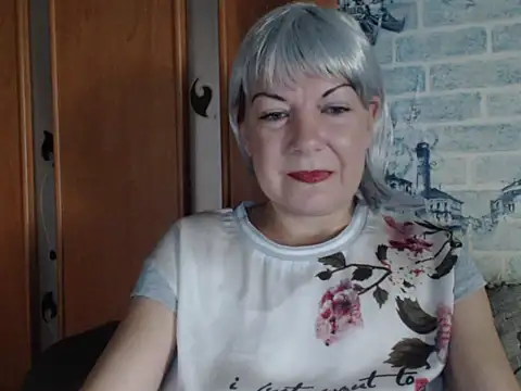 Chat XXX en directo de Lillia_Ray
