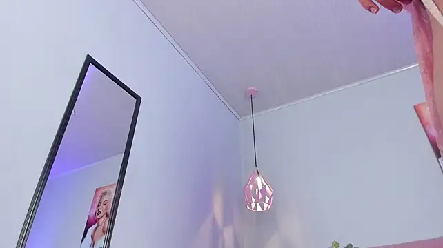 צ'אט XXX בשידור חי של ScarletGV