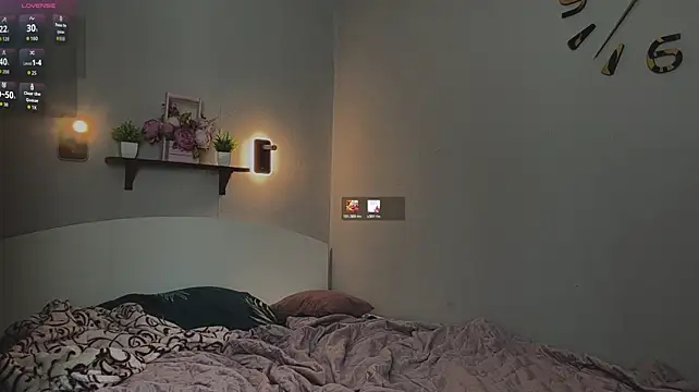 LustfulDiana's Live Chat Room