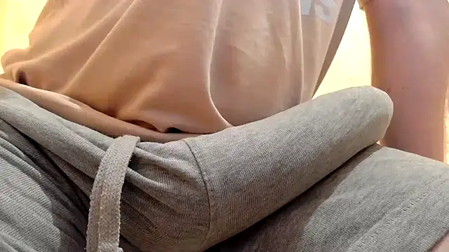 gae89tano Adlı Modelin Canlı XXX Sohbeti