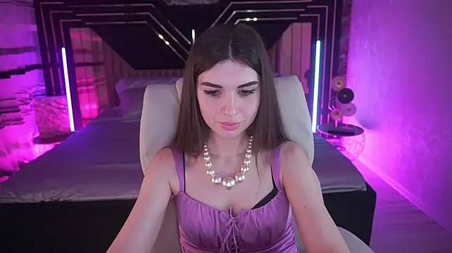 KylieJoyys' Live XXX Chat