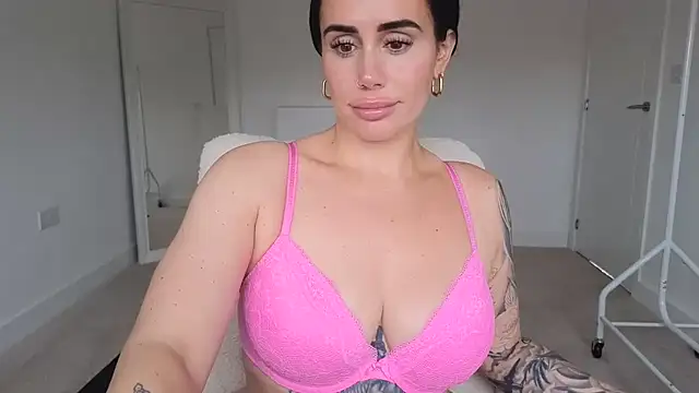 LibbyLoveHeartx's Live XXX Chat