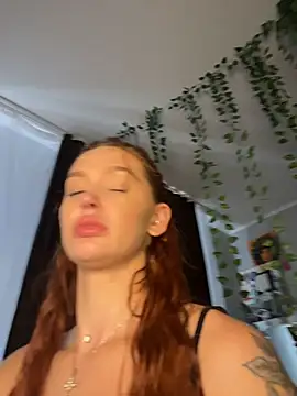 Živý XXX chat LittleFox___