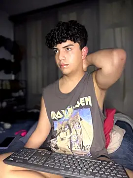 Chat XXX en directo de Kairoo_