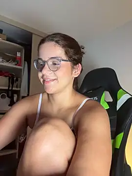 MiaMillers28 Chat XXX in diretta