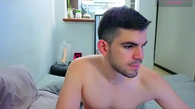 Matiashorney Chat XXX in diretta