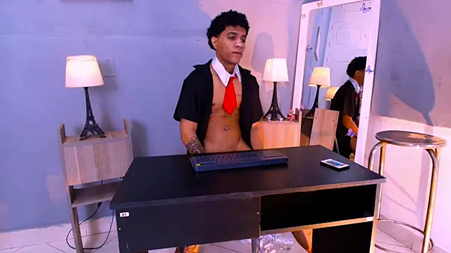 _Thiago12 Chat XXX live