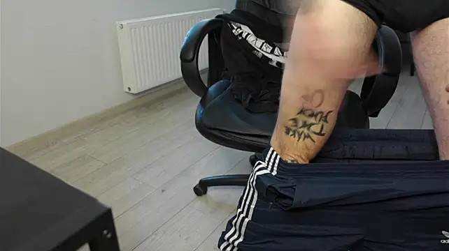 Igor_Wilde élő XXX-chatje