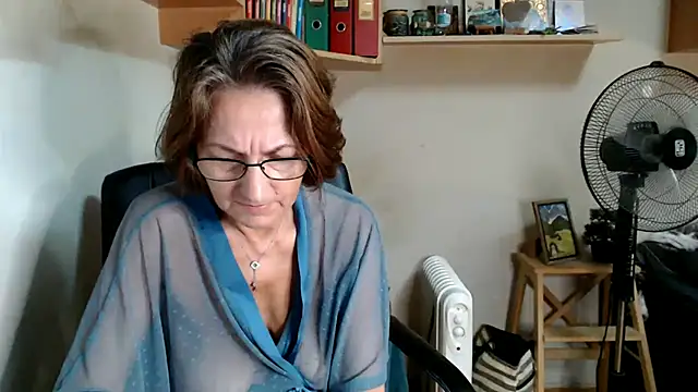 katemodel লাইভ XXX চ্যাট
