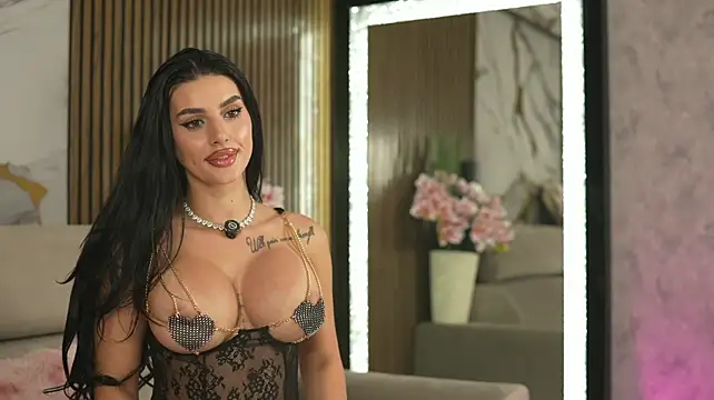 AmyBlair Adlı Modelin Canlı XXX Sohbeti