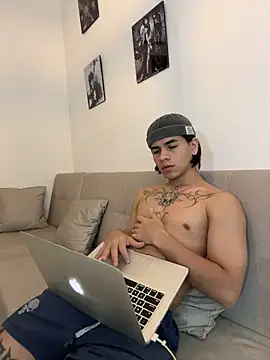 Mao_mdn – Live XXX-chat