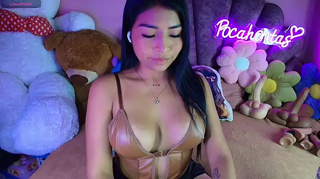 Pocahontascute_33's Live XXX Chat