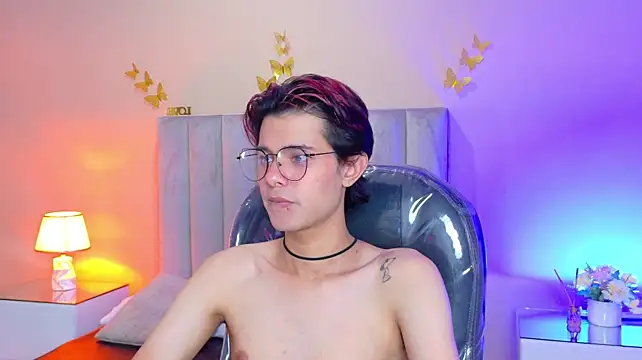 Derek_SinnのライブXXXチャット