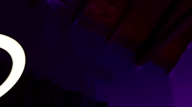 TonyPetrovjs XXX чат на живо