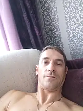 FreeRider111 Live XXX-chat