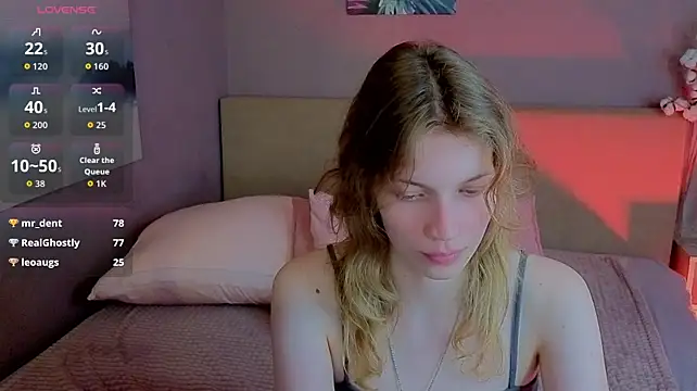 دردشة Emily_Cartex الجنسية المباشرة