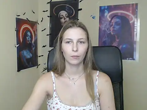 StrangerGi Chat XXX in diretta