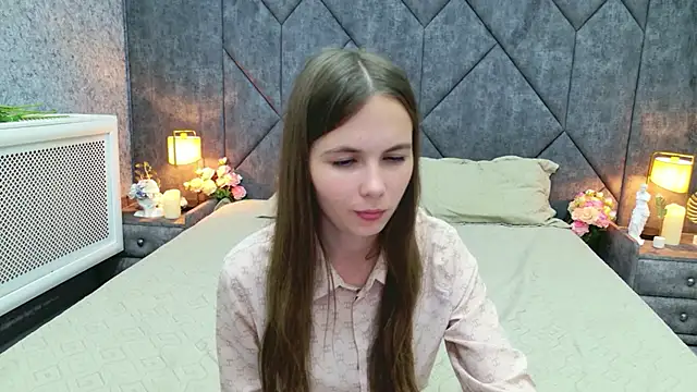 Chat +18 de Thalia_Croft ao vivo