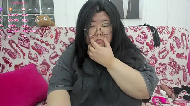 Nadine_asian 라이브 XXX 채팅