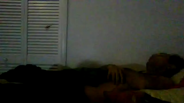 XjjripppX Show in webcam
