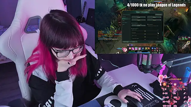 Yumi_Youkai Chat XXX in diretta