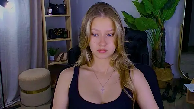 Chatroom XXX en direct de EveMundie