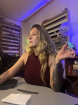 XXX chat uživo modela FEM-FINDOMKATT