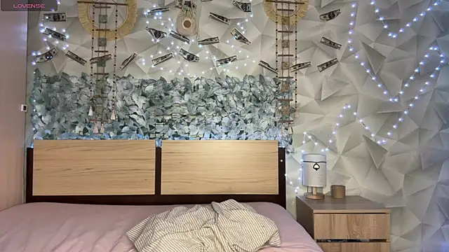 Karina_vibeのライブXXXチャット