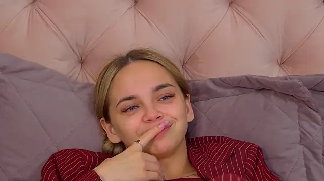 Chat +18 de AnitaVenture ao vivo