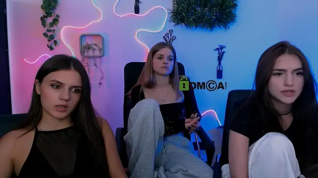 lisa_dark_ Obrolan Langsung XXX