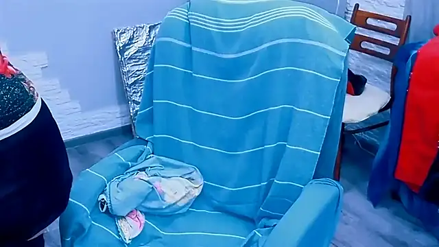 แชท XXX สดของ Hornystepmom29