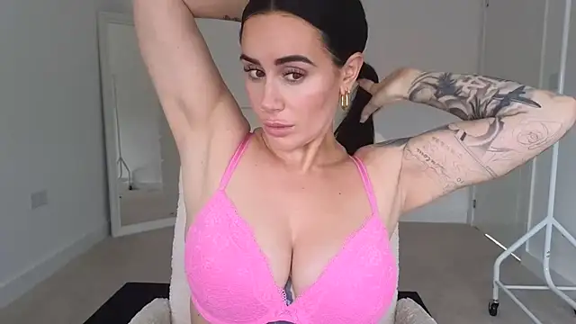 LibbyLoveHeartx 现场XXX聊天