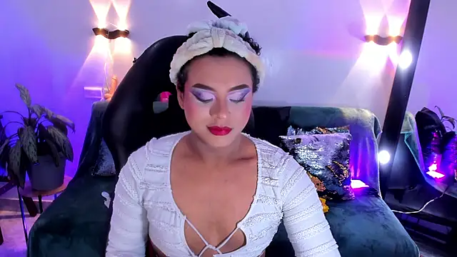 Emili_Roux 라이브 XXX 채팅