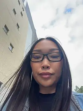 trytomakememoam's Live XXX Chat