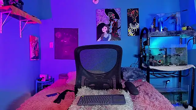 CRAZY-BOY99 webcam show