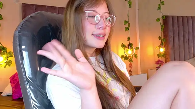 Dahlia_Rousse: онлайн-секс-чат